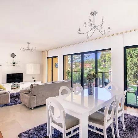 Samya Oasis - Pool By Lovelystay Funchal (Madeira)