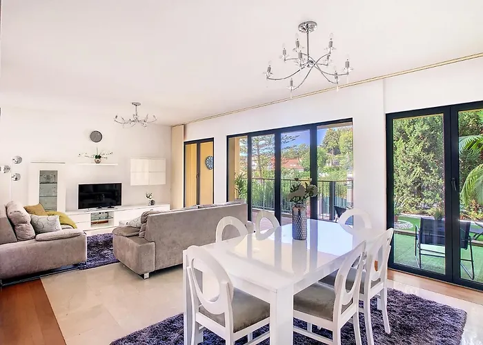 Samya By Lovelystay Funchal (Madeira)